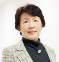 菊池　恵美子 氏